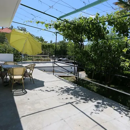 Apartment Hodzic *